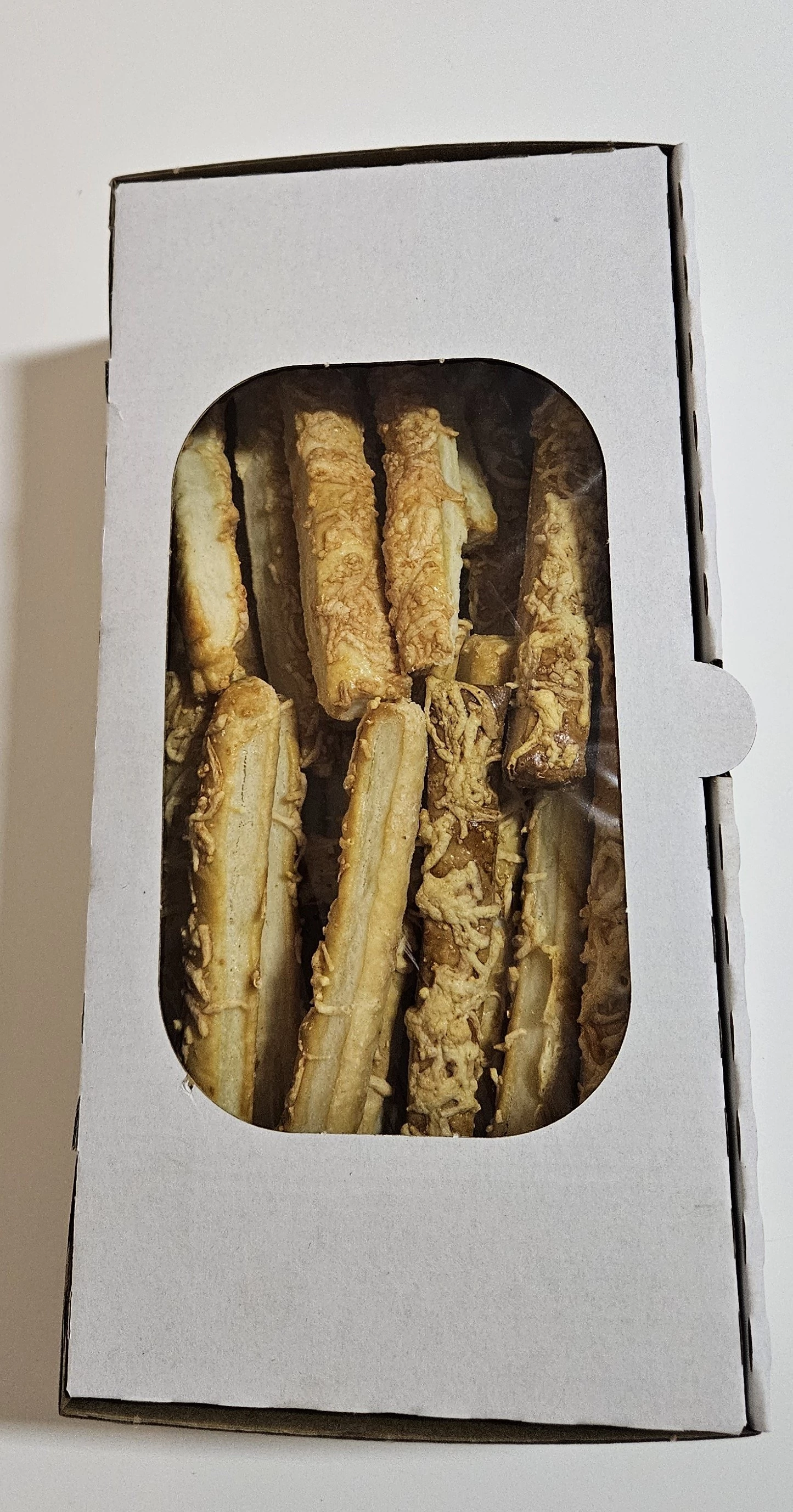 Kevi sajtos rudak - Trappista sajttal, dobozban 600 g.