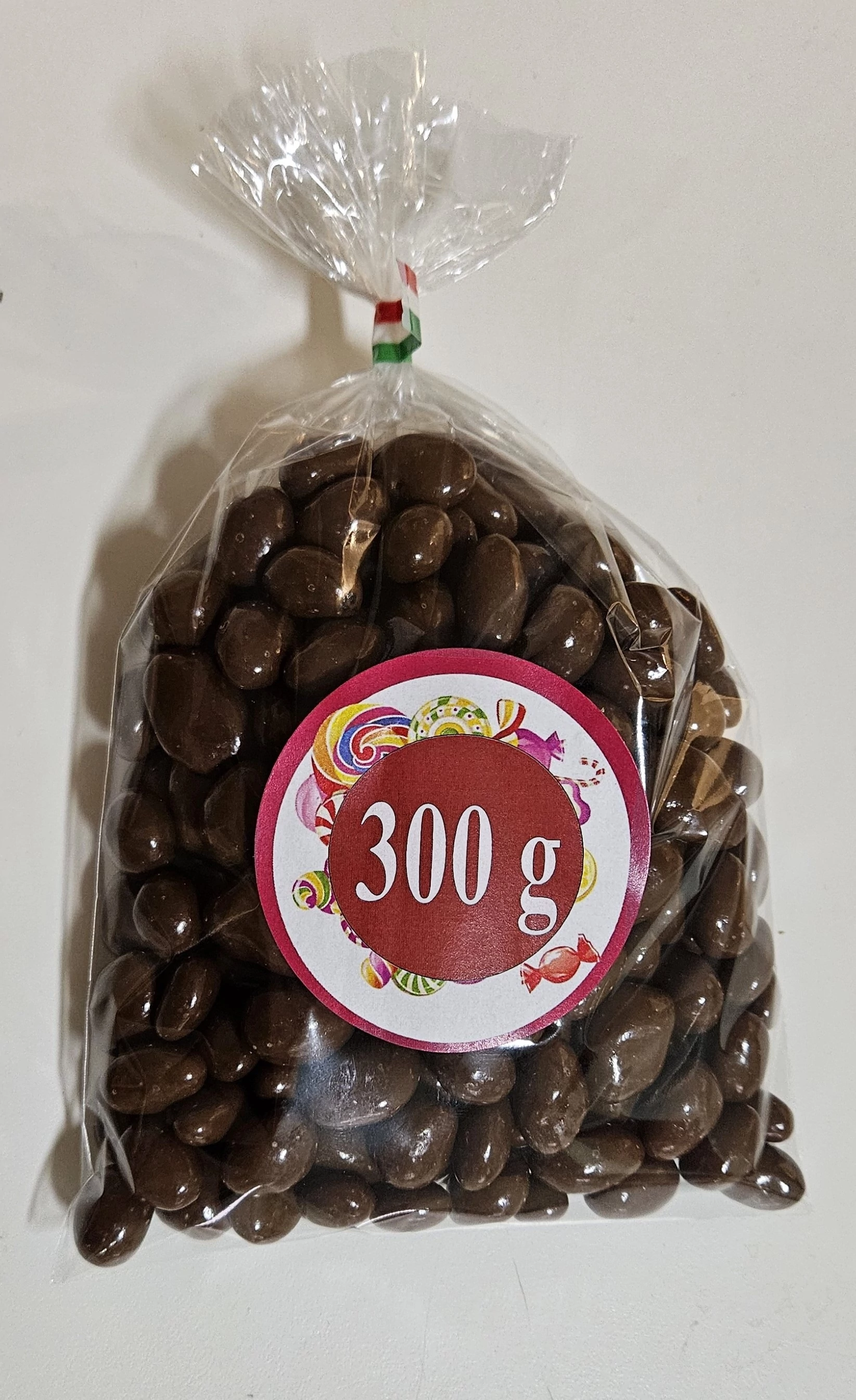 Tejcsokival bevont mazsola XXL 300 g.